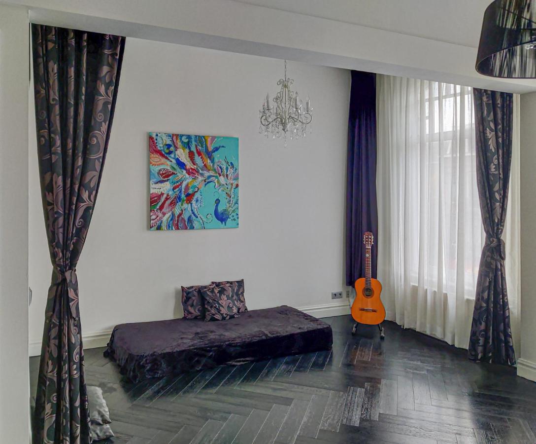 Sezane'S Lodges Amsterdam Bagian luar foto